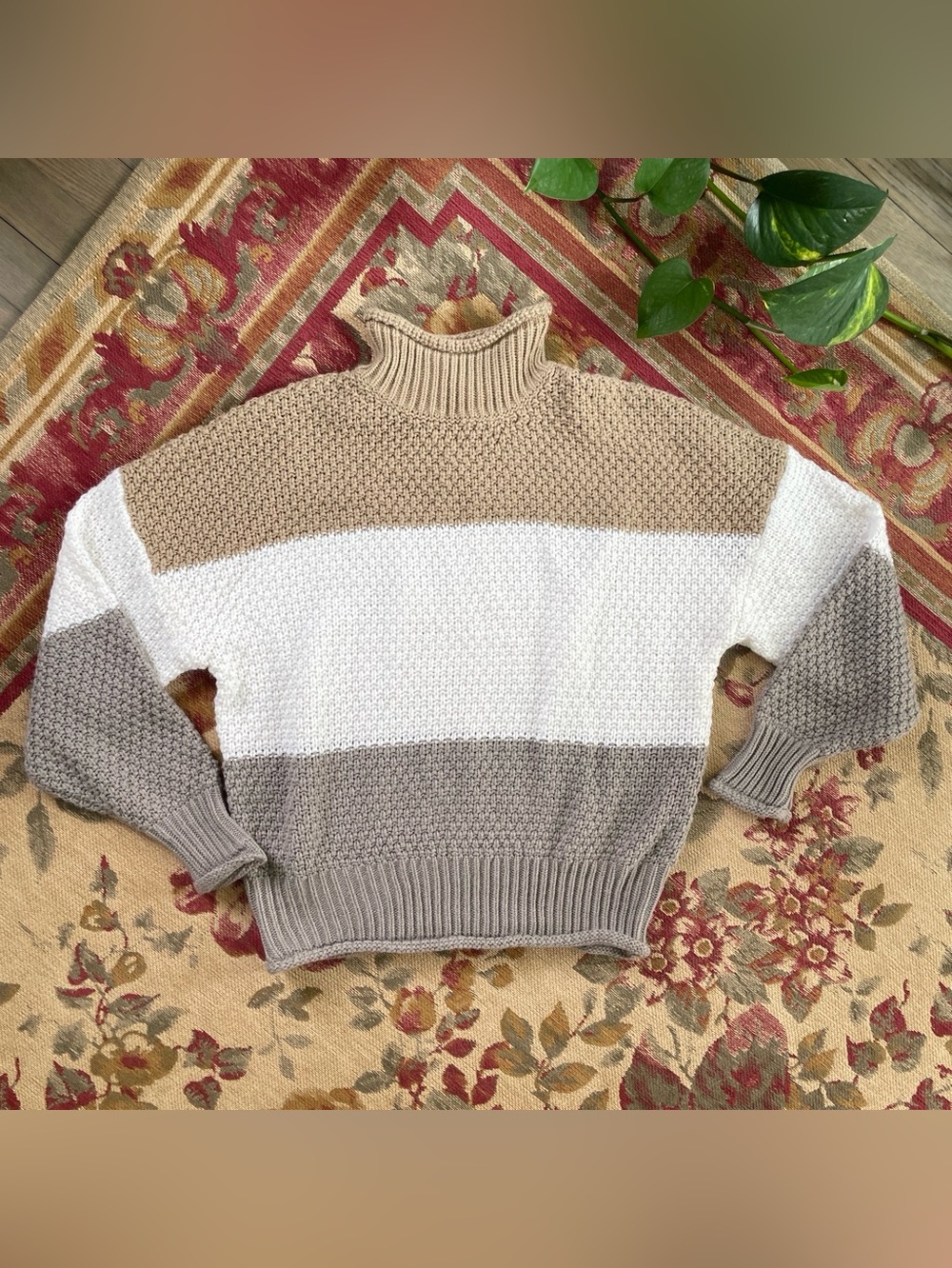 Colorblock Turtleneck Sweater in White, Gray & Beige